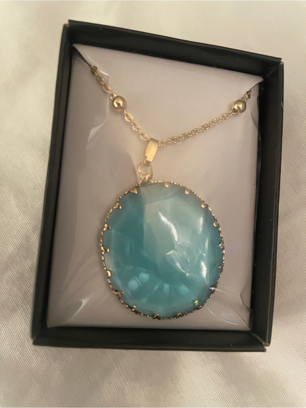 NWT Studio 1886 Blue Horizon Pendant
Necklace in Goldtone. POP of Blue! - Picture 2 of 3